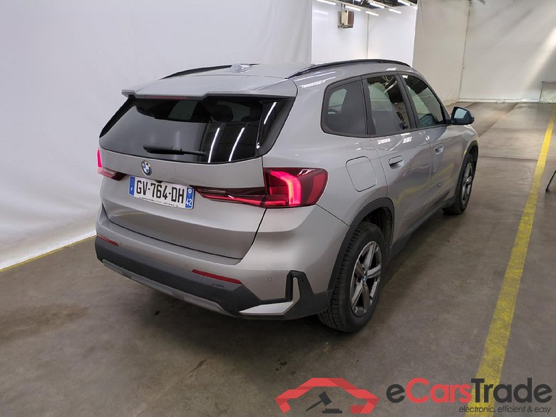 BMW X1 / 2022 / 5P / SUV sDrive18d DKG7 #3