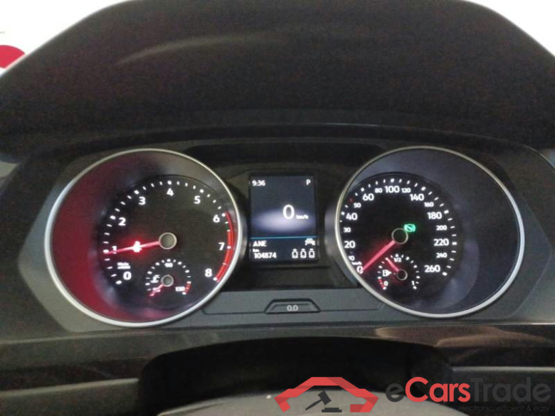 VOLKSWAGEN TIGUAN / 2020 / 5P / SUV 1.5 TSI ACT 110KW LIFE DSG #4