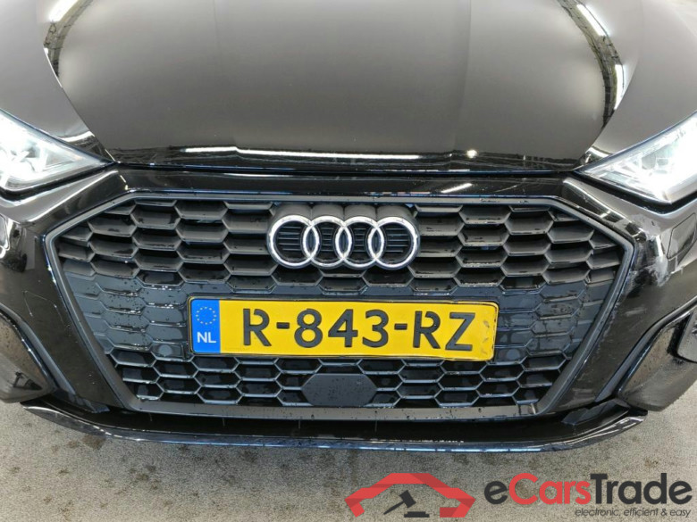 Audi A3 Sportback 40 TFSI e S tronic edition 5d #5