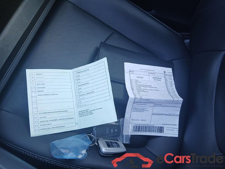 TOYOTA Rav4 / 2018 / 5P / todoterreno 2.5l 220H Luxury 4WD #5