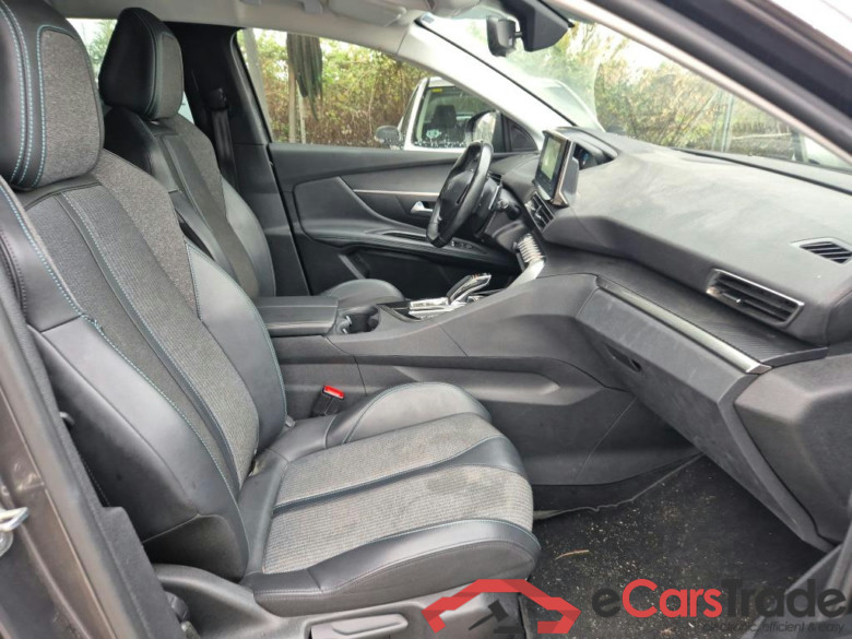 PEUGEOT 3008 Hybrid / 2020 / 5P / todoterreno 225 e-EAT8 Allure (AC2) #6