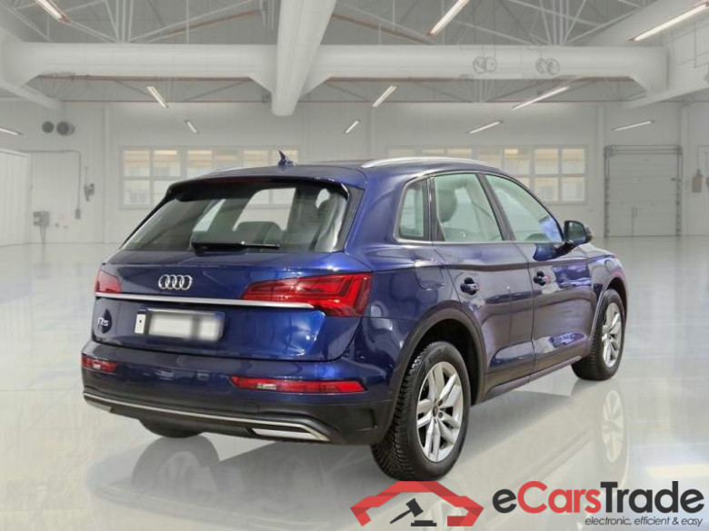 AUDI Q5 / 2020 / 5P / SUV 35 TDI BUSINESS S TRONIC #2