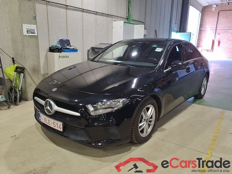 MERCEDES-BENZ CLASS A SEDAN DIESEL (V177) A 180 d Business Solution