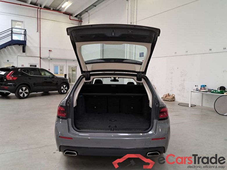 BMW SERIE 5 / 2020 / 5P / STATION WAGON 520D AUT BUSINESS MH48V TOURING #5