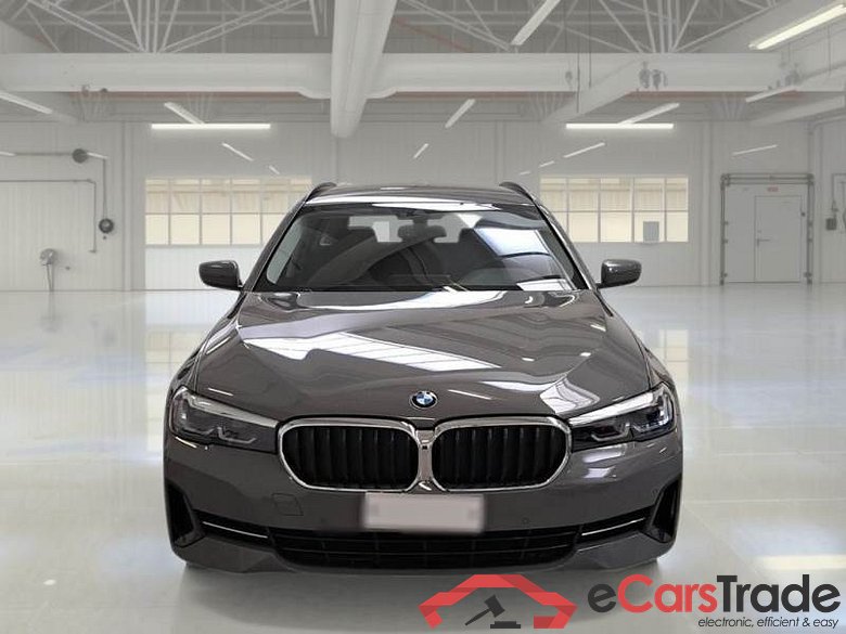 BMW SERIE 5 / 2020 / 5P / STATION WAGON 520D AUT BUSINESS MH48V TOURING #6