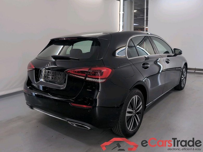 MERCEDES-BENZ CLASS A (W177) A 250 e PHEV Business Solution #4