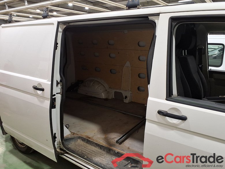 VOLKSWAGEN TRANSPORTER 1000 FOU LWB DSL - 2.0 TDi SCR BMT STOCK #5