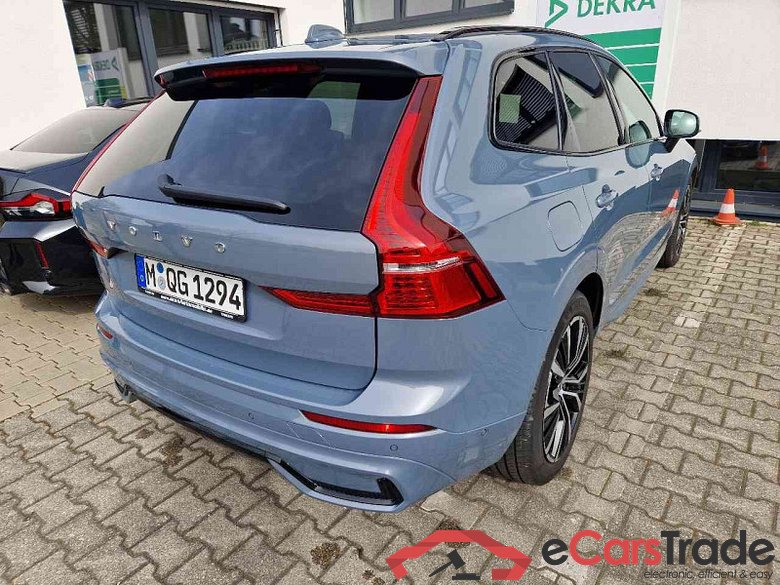 Volvo XC60 (03.2017->) DE - SUV5 B5 (Benzin) AWD EU6d, Ultimate Dark Mild-Hybrid (EURO 6d), (Facelift) #3