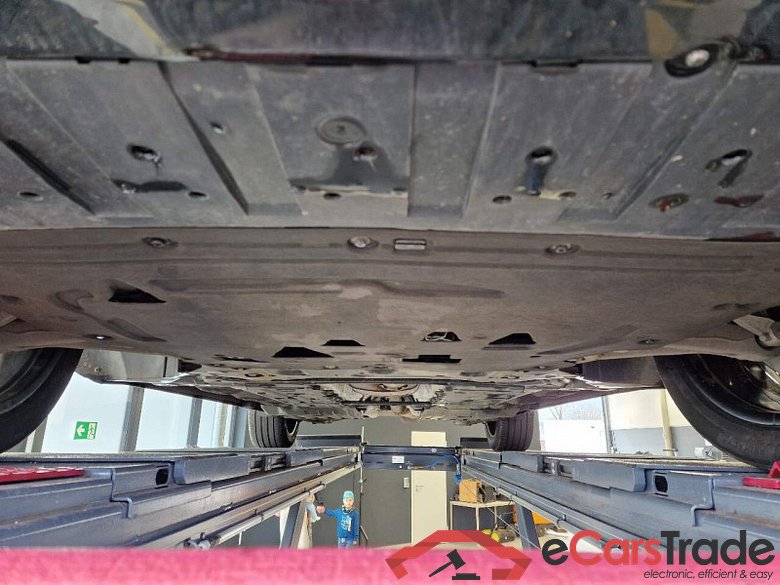 Volvo XC60 (03.2017->) DE - SUV5 B5 (Benzin) AWD EU6d, Ultimate Dark Mild-Hybrid (EURO 6d), (Facelift) #5