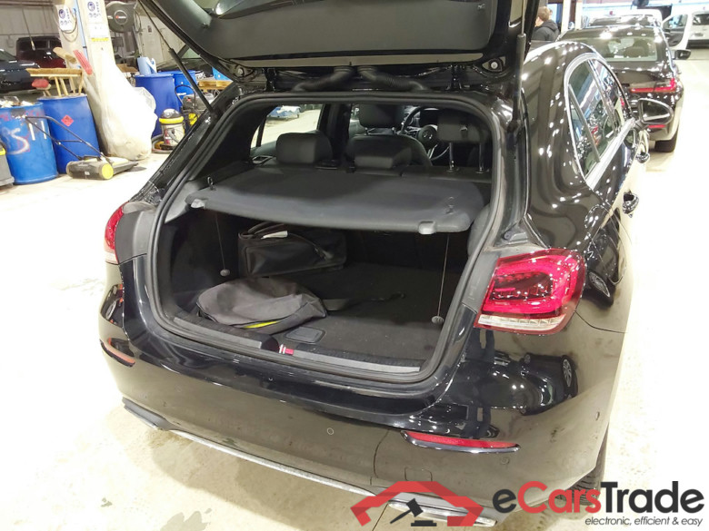 MERCEDES-BENZ A-CLASS 1.3 A 250 E DCT BUSINESS SOLUTION #3