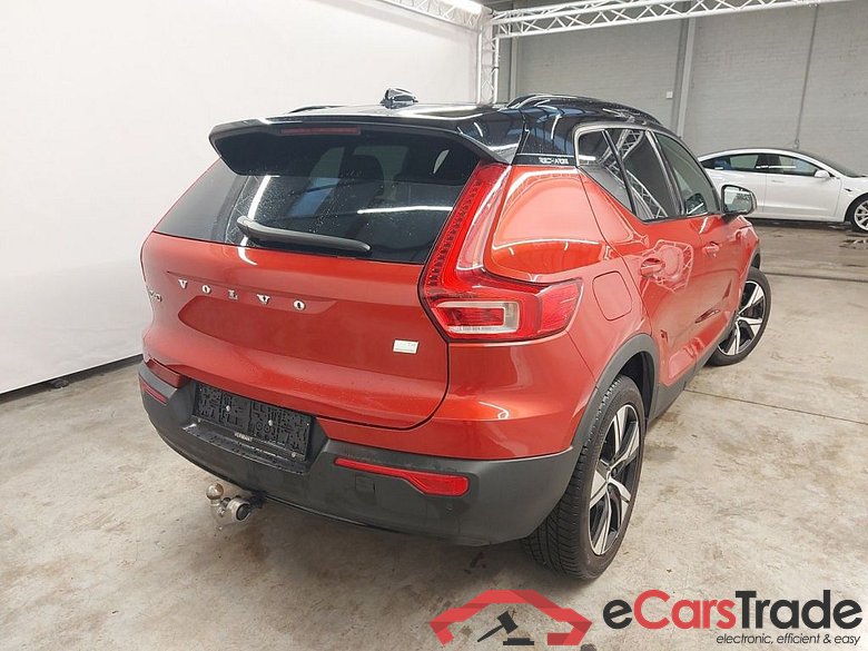 Volvo XC40 T4 Recharge Geartronic R-Design 5d #2