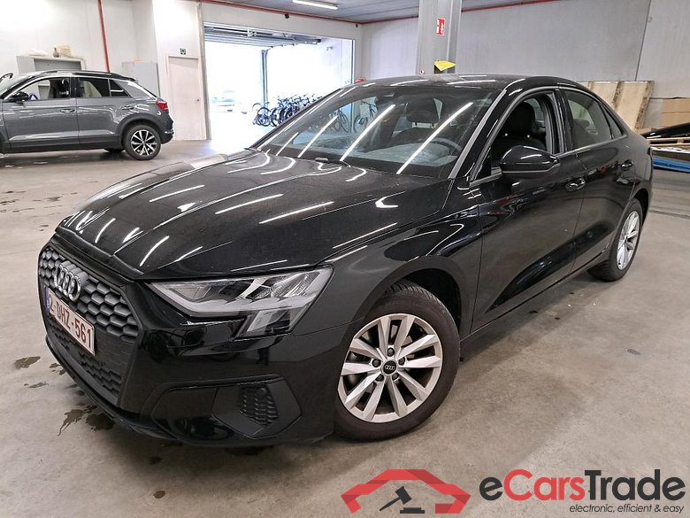 AUDI - AUD A3 BERLINE 30 TDi 116PK Attraction Pack Business & Rear Park Sensors #1