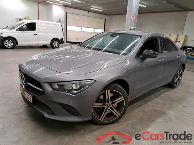 MERCEDES - MER CLA 250 e 218PK DCT Luxury Line & Pack Premium With Leather & Night    * HYBRID *            ***      ONLY PART I REGISTRATION AVAILABLE   !    NUT TEIL  I FAHRZEUGBRIEF    ! #1