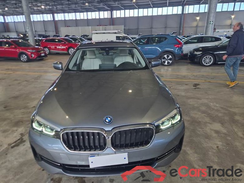 BMW SERIE 5 / 2020 / 5P / STATION WAGON 530E BUSINESS AUTO TOURING #6