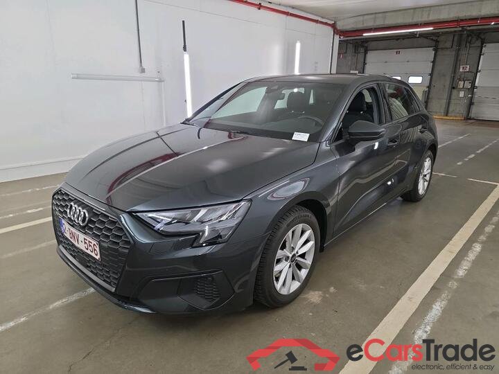 Audi A3 Sportback A3 Sportback 1.0 30 TFSi Attraction 81kW/110pk  5D/P Man-6 #1