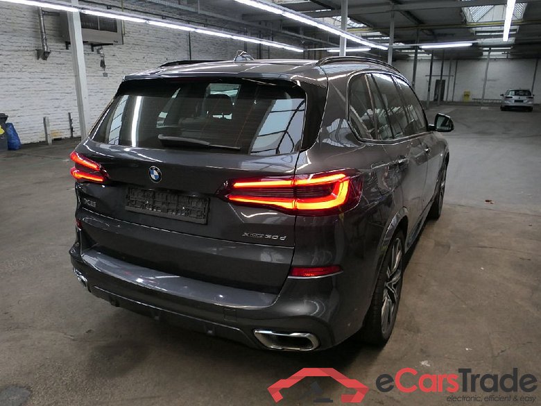 Baureihe X5 xDrive 30 d M Sport 3.0 195KW AT8 E6dT #2