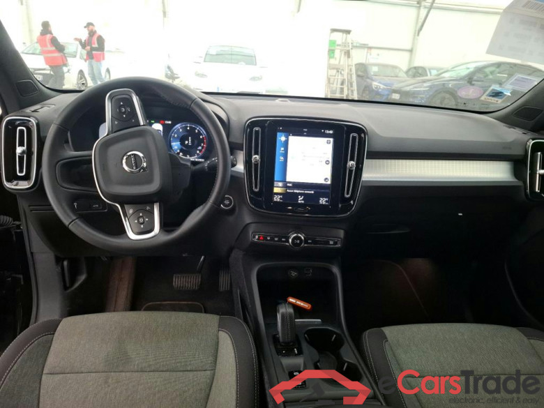 XC40 Momentum 2WD 1.5 130CV BVA8 E6d #5
