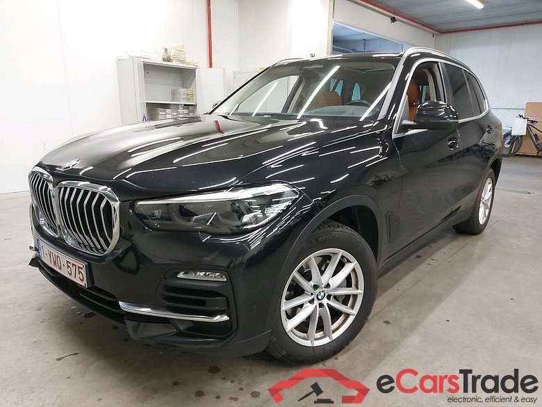BMW - BMW X5 xDrive25d 211PK Pack Business Plus With Heated Vernasca Comfort MEM Seats & Innovation Pack & Head Up & Pneumatic Suspension & Driving Assistant Pro & Travel Pack & Parking Assistant Plus & Trailer Towing Hook #1
