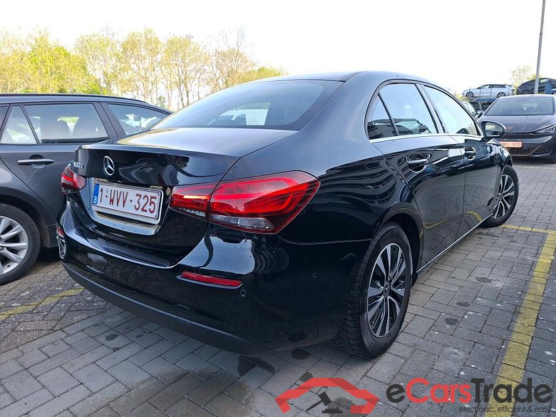 MERCEDES - MER A BERLINE 180 d 116PK DCT Business Solution #2