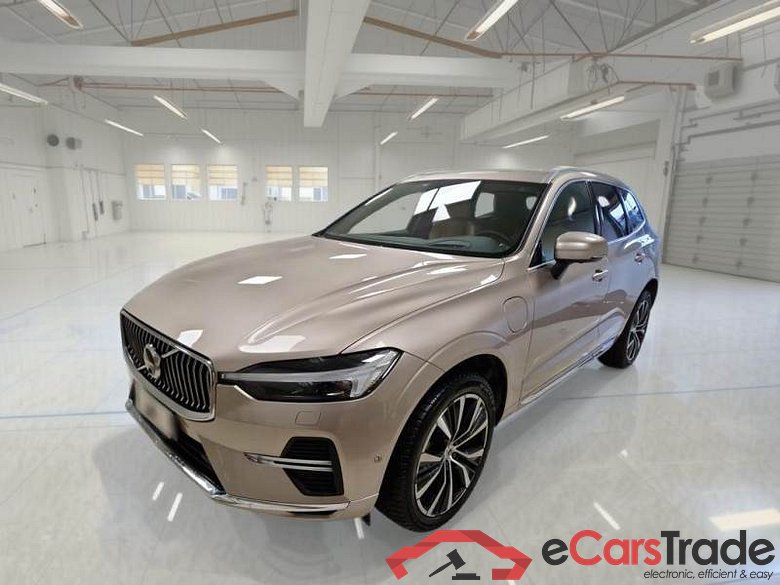 VOLVO XC60 / 2021 / 5P / SUV T6 PLUG-IN AWD AUTO ULTIMATE BRIGHT