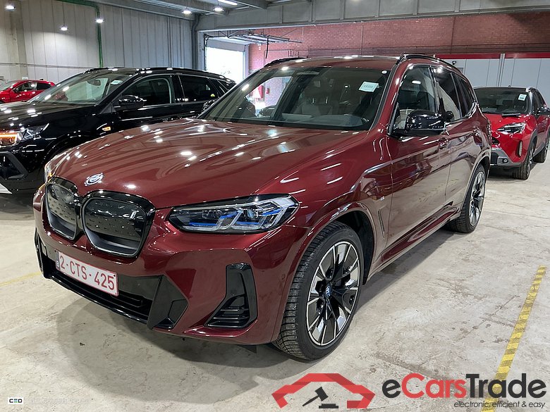 BMW IX3 80KWH AUTO