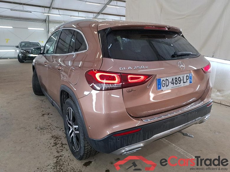 MERCEDES-BENZ GLA / 2020 / 5P / SUV 1.3 GLA 250 e BUSINESS LINE DCT #2