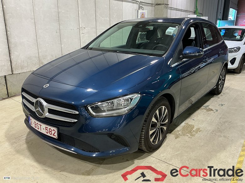 MERCEDES-BENZ B-CLASS 1.3 B 180 BUSINESS SOLUTION ESSENTIAL