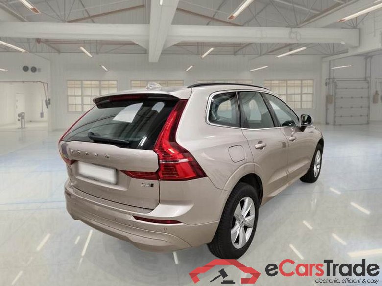 VOLVO XC60 / 2021 / 5P / SUV B4 D AWD AUTOMATICO CORE #2