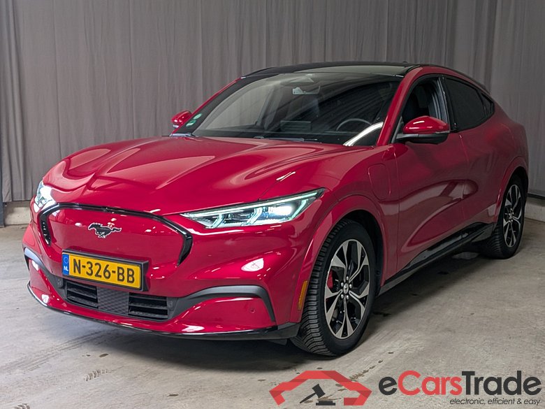 FORD Mustang Mach-E Ext. FE AWD 98 kWh #1