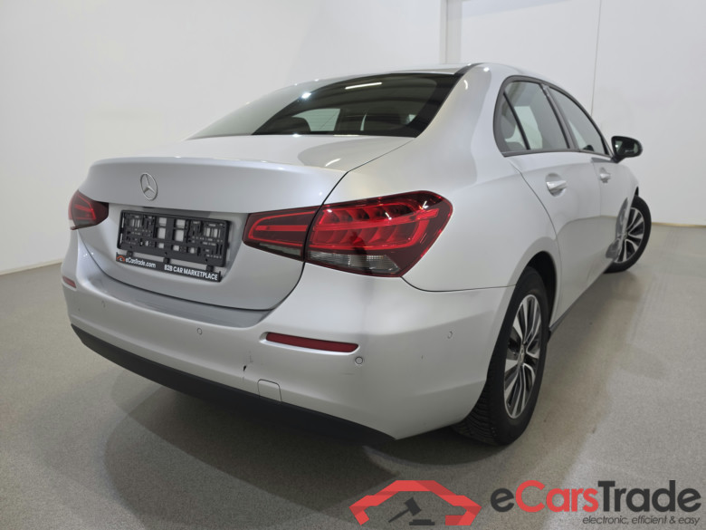 Mercedes A 180d Limo Aut. Widescreen Navi KeylessGo Camera Klima PDC ... #4
