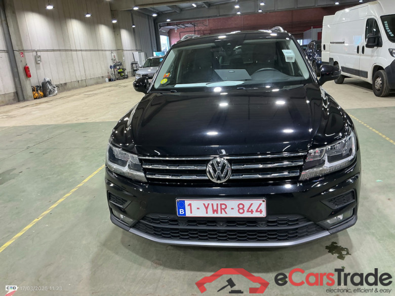 VOLKSWAGEN TIGUAN ALLSPACE DIESEL 2.0 TDi SCR Comfortline (EU6.2) Premium Traval #2