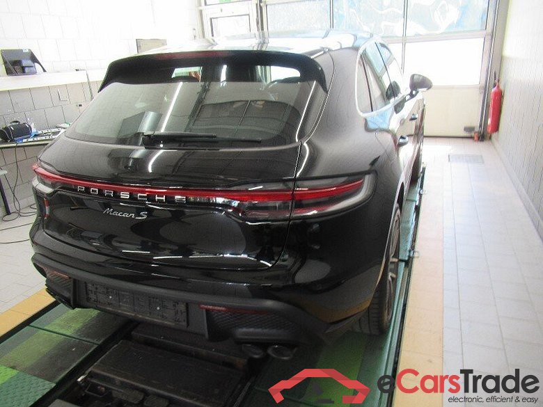 Porsche Macan (Typ 95B)(11.2013->) DE - SUV5 S EU6d, S OPF, (Facelift 2) 2021 - 2024 #3