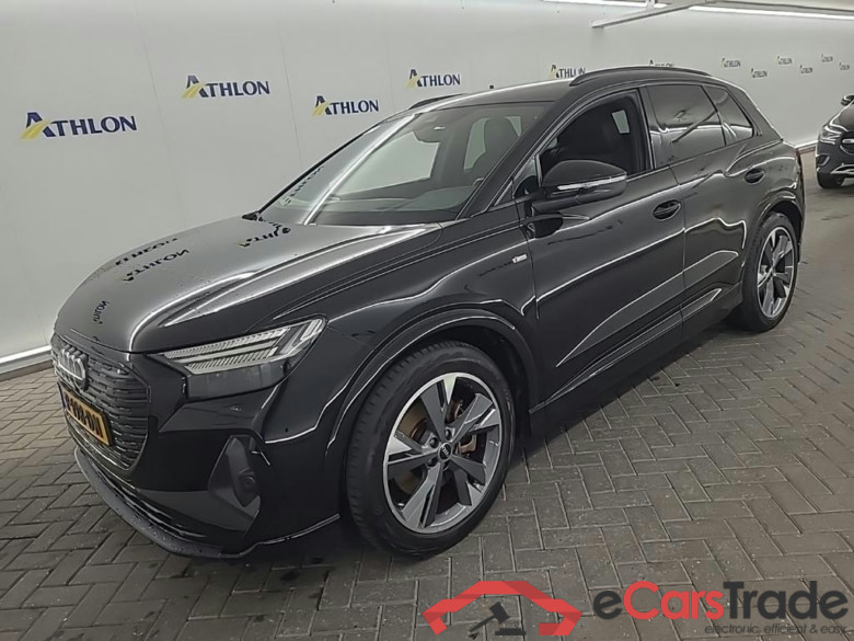 AUDI Q4 e-tron 40 e-tron Launch edition S Competition 5D 150kW