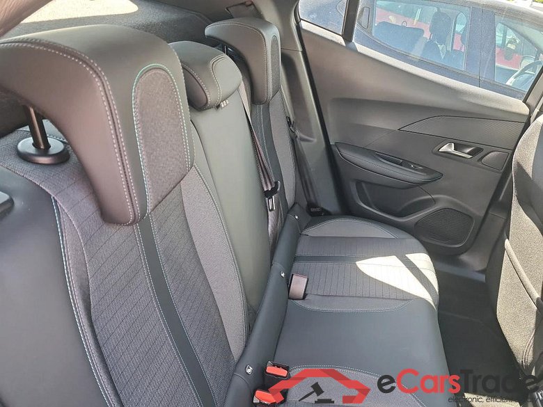 PEUGEOT 2008 1.2 PURETECH 96KW S-S AUTO ALLURE #6