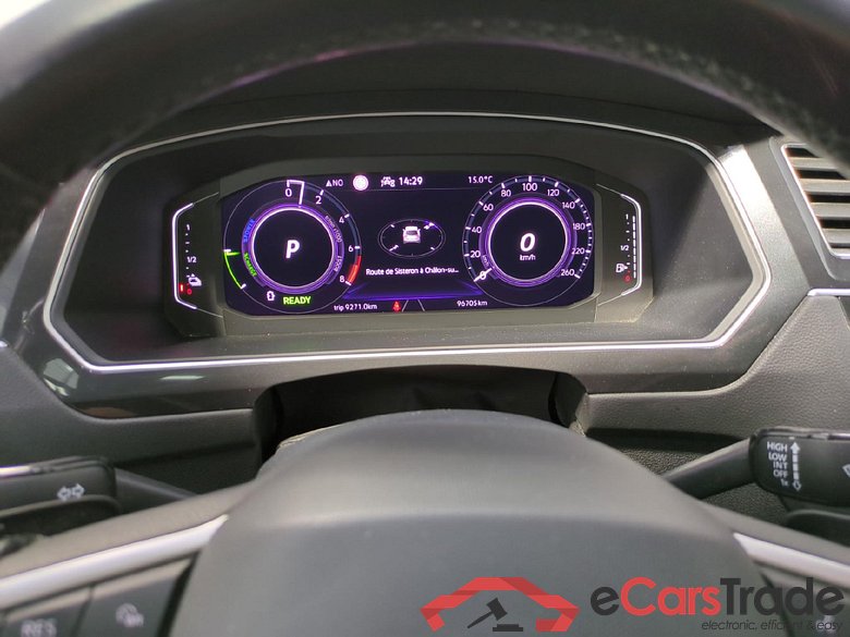 VOLKSWAGEN Tiguan / 2020 / 5P / SUV 1.4 eHybrid 245 DSG6 Elegance Exclusive #6