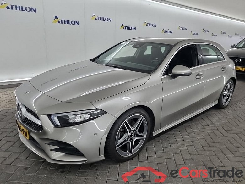 MERCEDES-BENZ A-klasse A 180 d 7G-DCT Business Solution AMG 5D 85kW #1