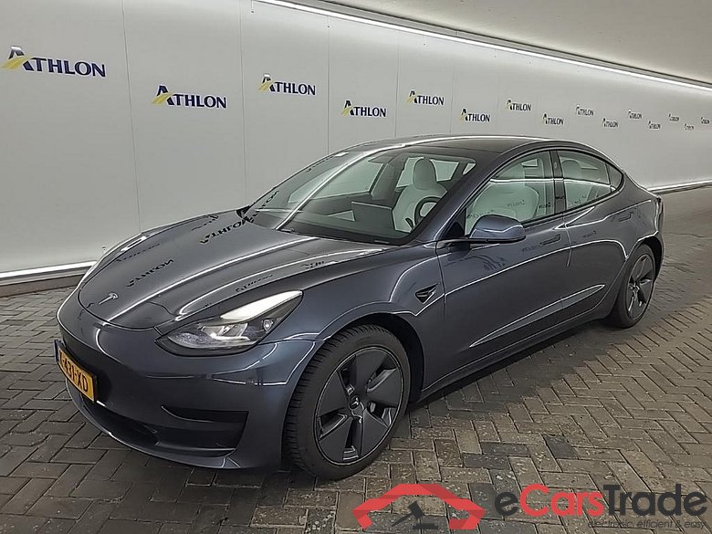 Tesla Model 3 Standard Range Plus RWD 4D 225kW