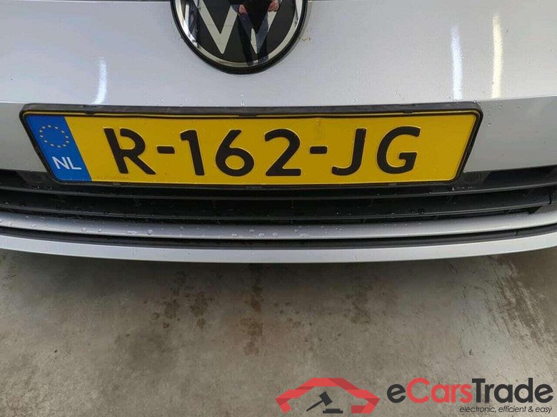 VOLKSWAGEN GOLF 1.0 TSI Life #4