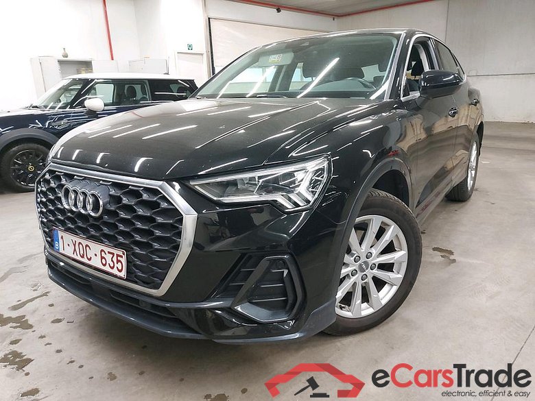 AUDI - AUD Q3 SB 35 TFSI 150PK Pack Platinum * PETROL *