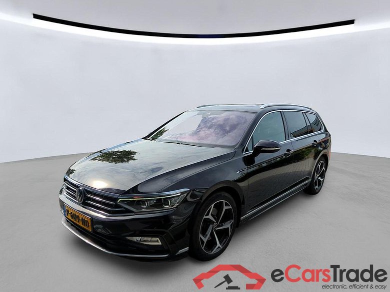 VOLKSWAGEN Passat Variant 110 kW #1