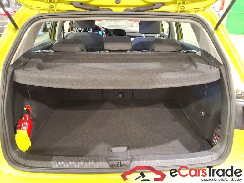 VOLKSWAGEN Golf 1.5 TSI 96KW LIFE #3