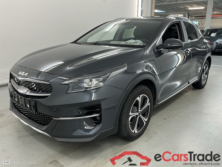 KIA XCEED 1.6 GDI PHEV DCT BUSINESS LINE #1