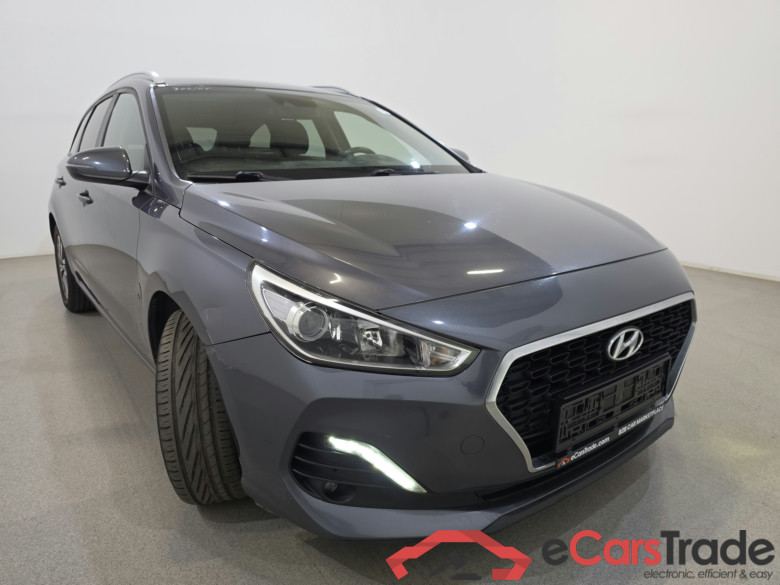 Hyundai i30 1.6 CRDI Twist Navi KeylessGo Klima PDC ... #3