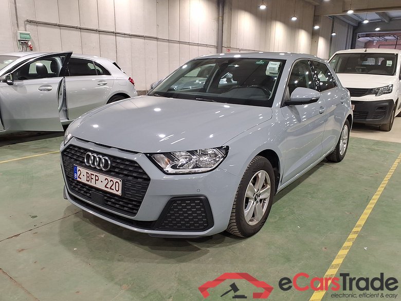 AUDI A1 1.0 25 TFSI ATTRACTION