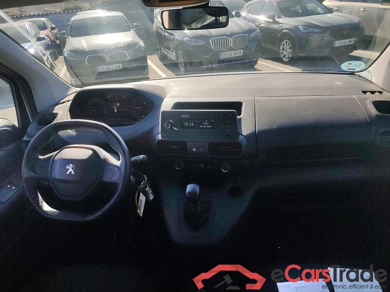 PEUGEOT Rifter / 2018 / 4P / combi Active Standard BlueHDi 73kW (IND) #3