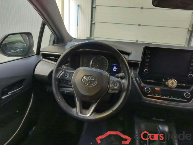 TOYOTA Corolla Touring Sports 1.8 Hybrid Active #3