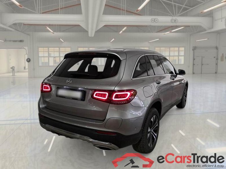 MERCEDES-BENZ GLC / 2019 / 5P / SUV 300 DE 4MATIC EQ-POWER SPORT AUT. #2