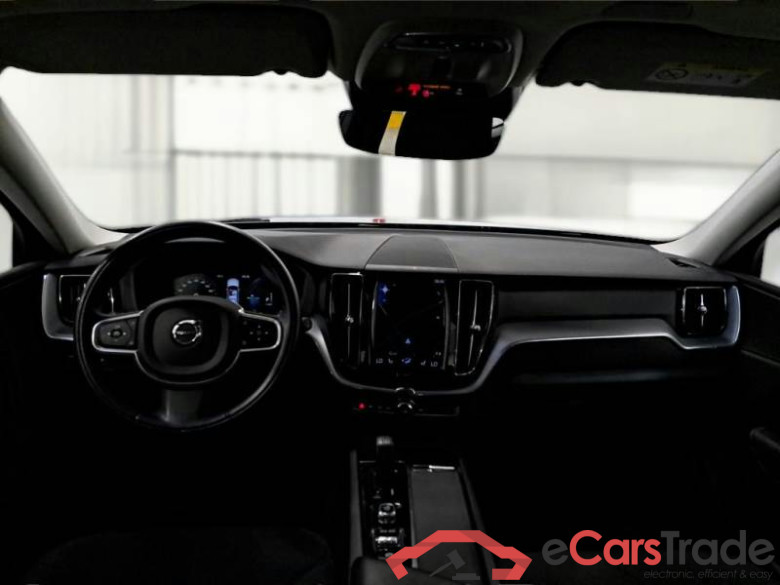 VOLVO XC60 / 2017 / 5P / SUV T6 PLUG-IN AWD AUTO RECHARGE INS. EXP #3