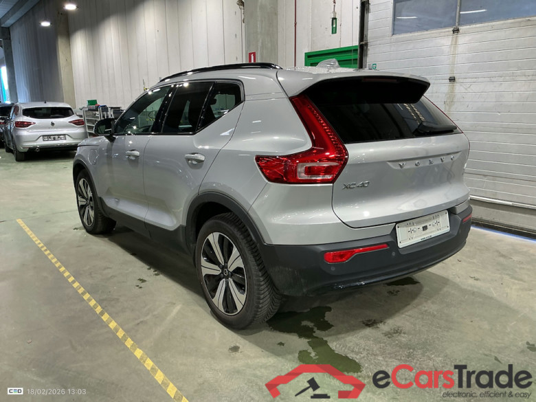 VOLVO XC40 1.5 T4 PHEV PLUS DARK DESIGN DCT #3