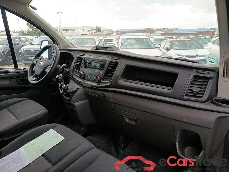 FORD Transit Custom / 2012 / 4P / furgón Van 2.0 TDCI 77kW 260 L1 Ambiente #3